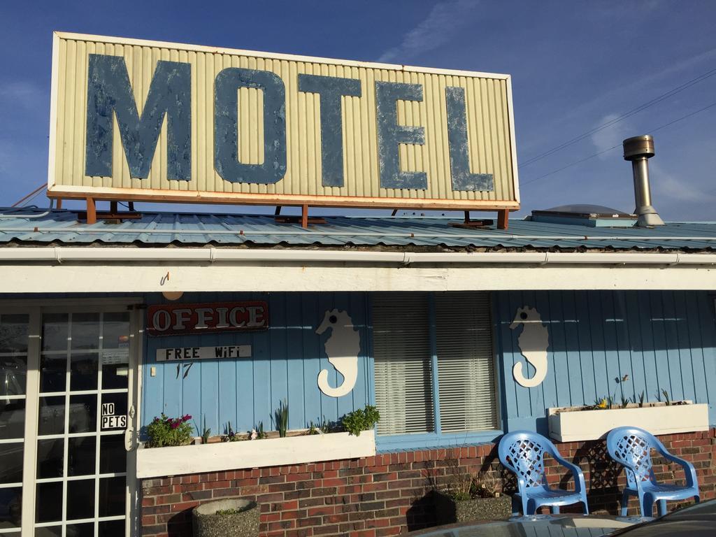 Chris By The Sea Motel Oyhut Esterno foto